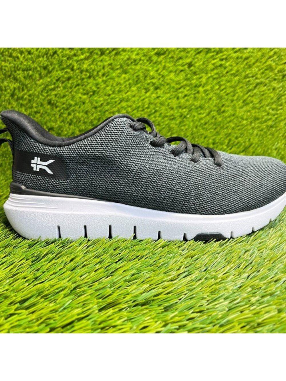 Kuru Flex Via Womens Size 7.5D Black Gray White Athletic Running Shoes Sneakers